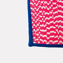 Load image into Gallery viewer, Hand woven, Highly Absorbent Dining Trivets Set of 4
